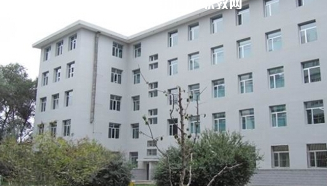 貴州2021年初中生上什么中專