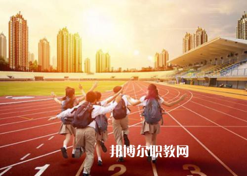 成都2021年讀什么幼師學校最好