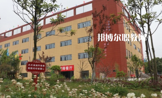 貴州2021年初中畢業(yè)可以報(bào)考中專(zhuān)嗎