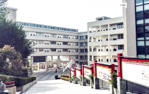 重慶2021年汽修學校需要多少分