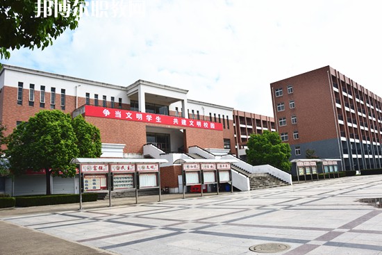 四川2021年初中畢業(yè)如何讀中專