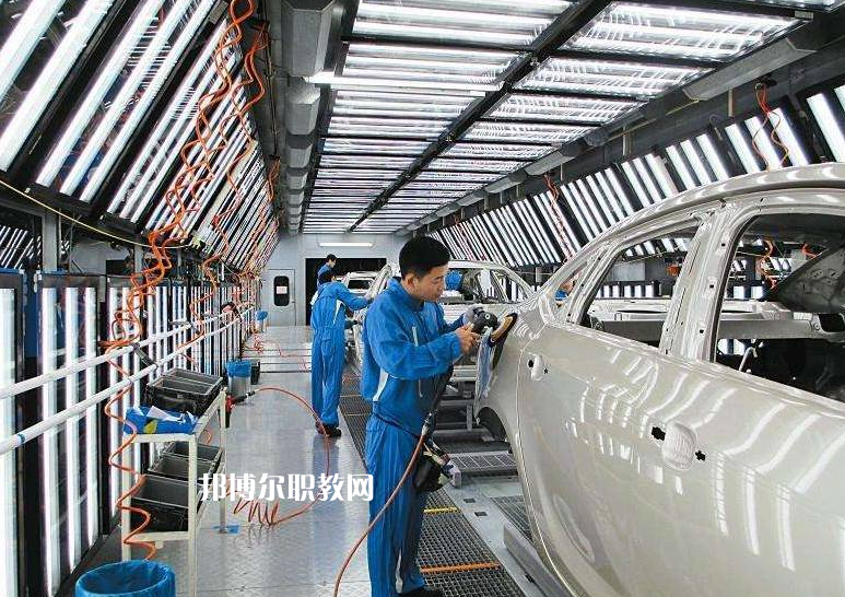 重慶2021年汽修學校就業(yè)形勢怎么樣