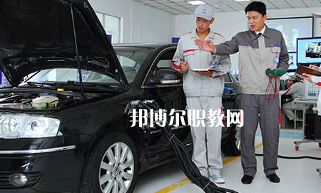 浙江2021年初中生能考汽修學(xué)校嗎