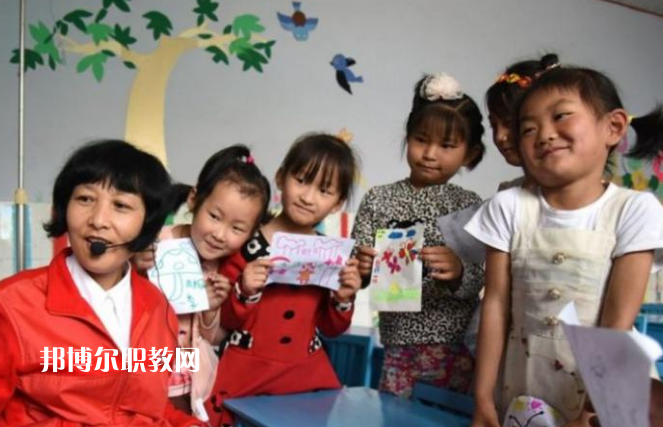重慶2021年女生學(xué)幼師學(xué)校怎么樣