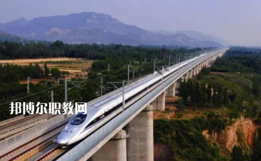 貴州2021年中專學校什么專業(yè)有前途