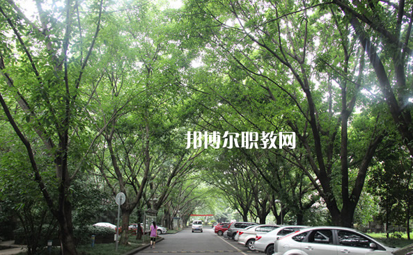 重慶2021年初中畢業(yè)中專學(xué)校都有什么專業(yè)