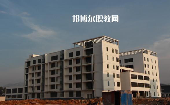 紅河州衛(wèi)生學(xué)校2021年學(xué)費(fèi)、收費(fèi)多少
