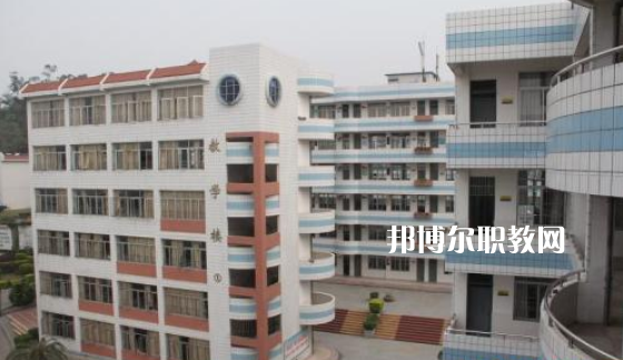 昆明第二職業(yè)中專學(xué)校2021年報名條件、招生對象
