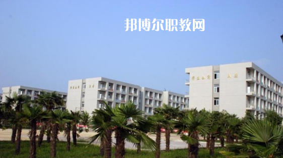 云南夏蒙衛(wèi)生學校2021年報名條件、招生要求、招生對象