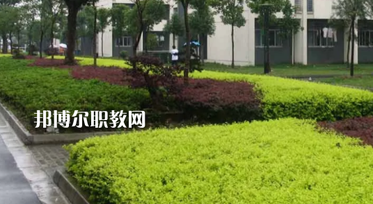 安徽工商行政管理學(xué)校2021年學(xué)費(fèi)、收費(fèi)多少