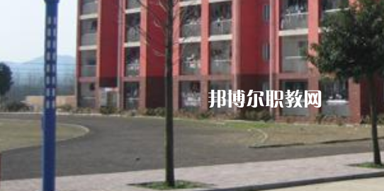 涇縣技工學(xué)校2021年學(xué)費(fèi)、收費(fèi)多少