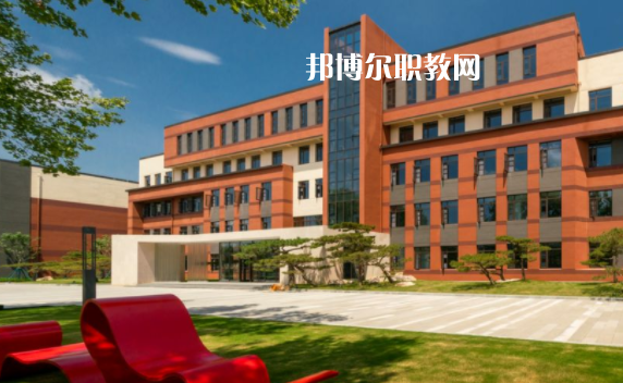 保定科技中等專業(yè)學(xué)校怎么樣、好不好