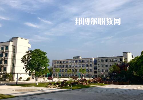 秦皇島市燕?？萍悸殬I(yè)學校網(wǎng)站網(wǎng)址