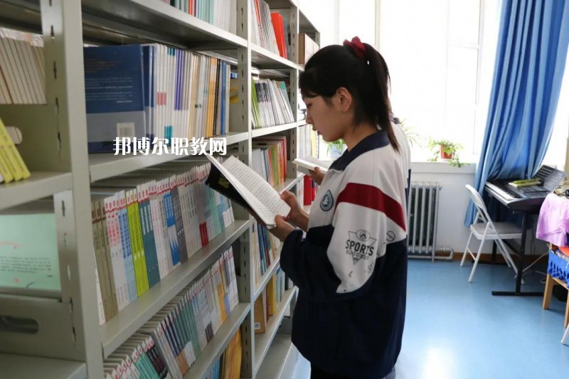 靖遠職業(yè)教育中心2022年報名條件、招生要求、招生對象