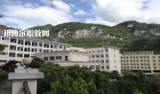 德慶縣中等職業(yè)學(xué)校2022年報(bào)名條件、招生要求、招生對(duì)象