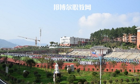 德慶縣中等職業(yè)學(xué)校怎么樣、好不好