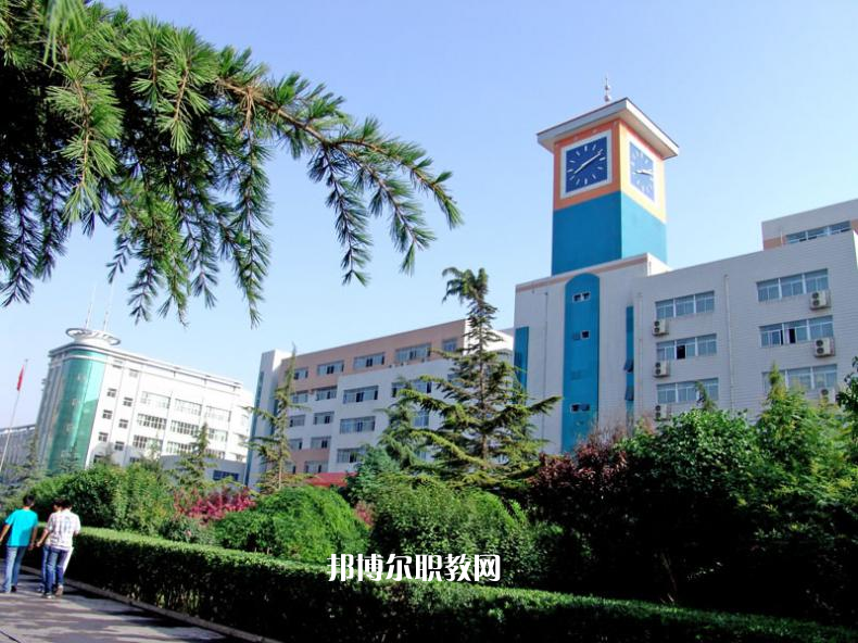 蘭州商業(yè)學(xué)校2022年學(xué)費(fèi)、收費(fèi)多少