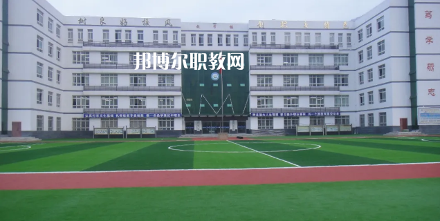 文縣職業(yè)技術學校2022年報名條件、招生要求、招生對象