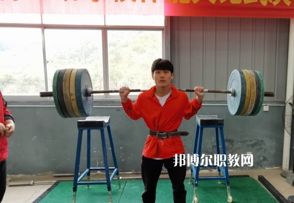貴州體育運(yùn)動學(xué)校2022年收費(fèi)、學(xué)費(fèi)多少