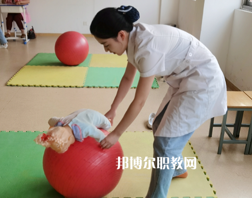 無錫衛(wèi)生高等職業(yè)技術學校怎么樣、好不好