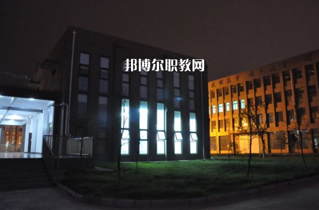 德陽安裝技師學(xué)院2022年學(xué)費、收費多少