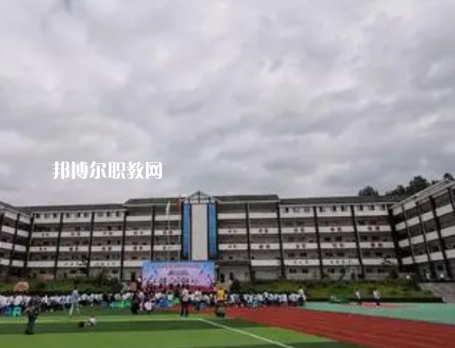 正安縣技工學(xué)校2022年報(bào)名條件、招生要求、招生對(duì)象