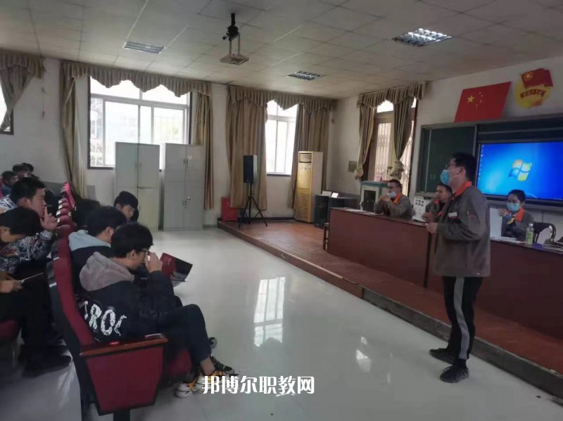 江蘇省賈汪中等專業(yè)學(xué)校2022年報名條件、招生要求、招生對象