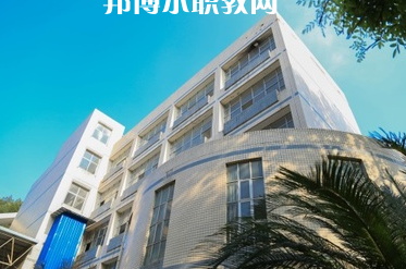 貴州科技學(xué)校2022年報名條件、招生要求、招生對象