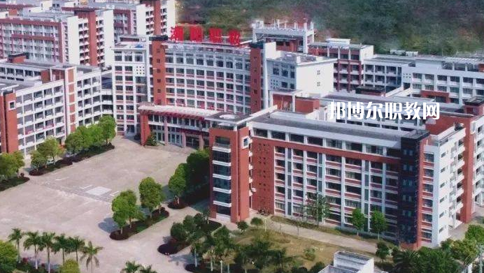 汕頭潮陽(yáng)區(qū)職業(yè)技術(shù)學(xué)校2022年招生辦聯(lián)系電話(huà)