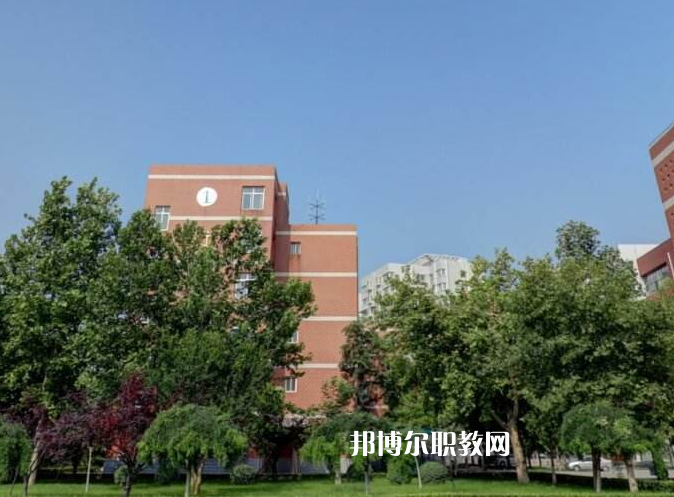 邯鄲工程技術(shù)學(xué)校2022年招生辦聯(lián)系電話(huà)