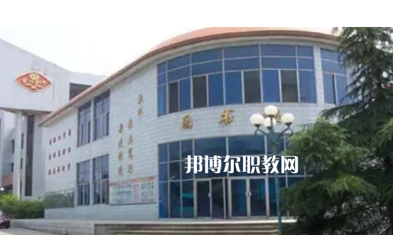 陽旅游職業(yè)學(xué)校2022年報(bào)名條件、招生要求、招生對象