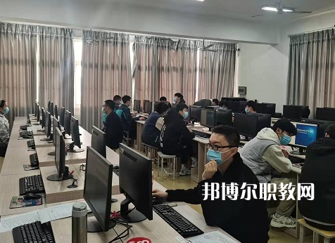 江蘇省盱眙中等專業(yè)學(xué)校2022年學(xué)費(fèi)、收費(fèi)多少