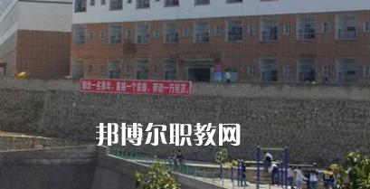 織金中等職業(yè)學(xué)校2022年報名條件、招生要求、招生對象