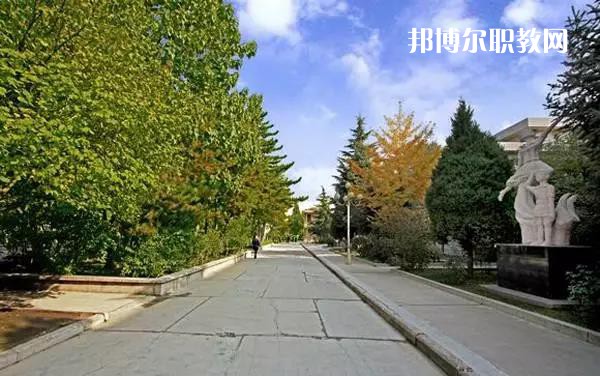平?jīng)鰩煼秾W(xué)校2022年報(bào)名條件、招生要求、招生對(duì)象