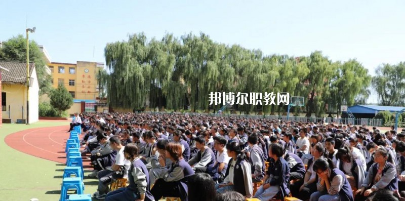 隴縣職業(yè)教育中心2022年報(bào)名條件、招生要求、招生對(duì)象