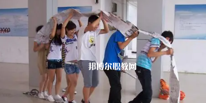成都金海洋創(chuàng)意產(chǎn)業(yè)職業(yè)技術(shù)學(xué)校2022年學(xué)費(fèi)、收費(fèi)多少
