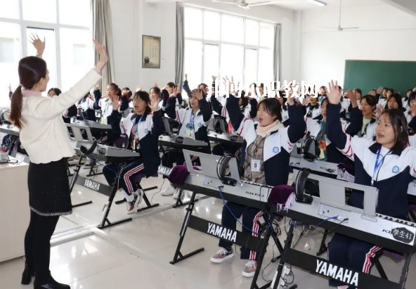 平山縣職業(yè)教育中心2022年報(bào)名條件、招生要求、招生對(duì)象