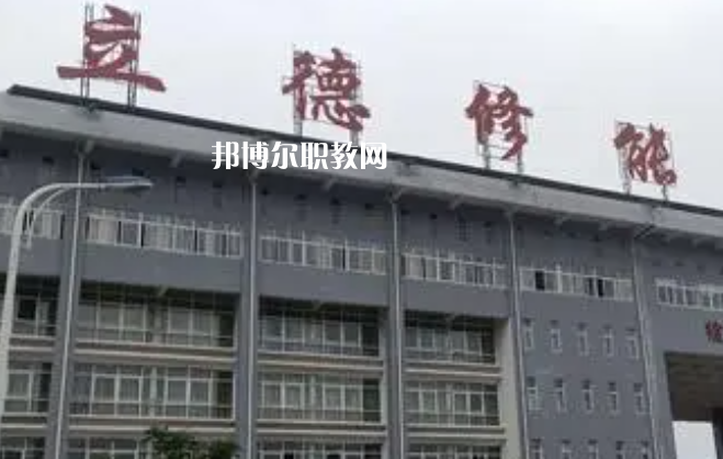 貴州興仁民族職業(yè)技術(shù)學(xué)校2022年報(bào)名條件、招生要求、招生對(duì)象