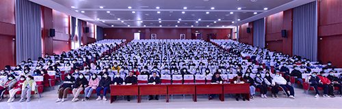 池州生態(tài)經(jīng)濟(jì)學(xué)校怎么樣、好不好