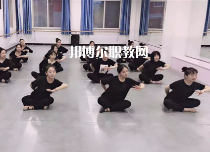 保定工程技術(shù)學(xué)校2022年學(xué)費、收費多少
