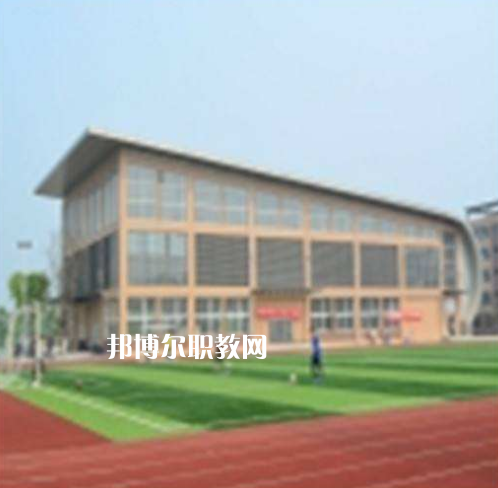 四川瀘州鵬程中等職業(yè)學(xué)校2022年報名條件、招生要求、招生對象