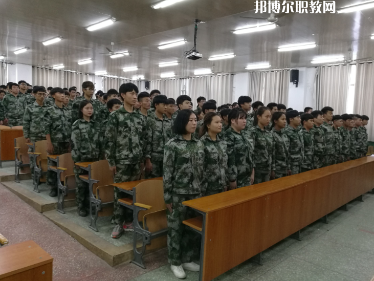 河北軌道交通中等專業(yè)學(xué)校2022年報(bào)名條件、招生要求、招生對(duì)象