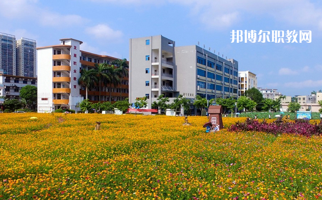 廣西欽州農(nóng)業(yè)學(xué)校2022年報(bào)名條件、招生要求、招生對象