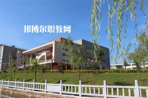 安徽六安技師學(xué)院2022年報(bào)名條件、招生要求、招生對(duì)象
