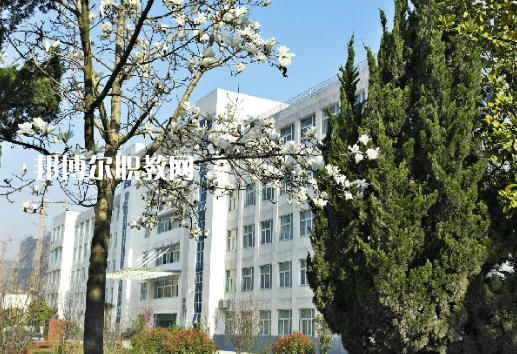 姚安縣職業(yè)高級(jí)中學(xué)2022年招生簡章