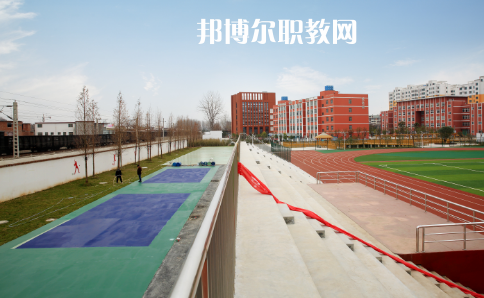 阜陽科技工程學(xué)校2022年報名條件、招生要求、招生對象
