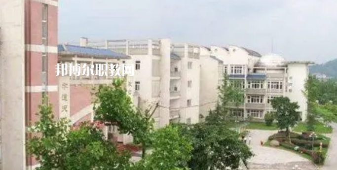 祿勸職業(yè)高級中學(xué)2022年學(xué)費(fèi)、收費(fèi)多少