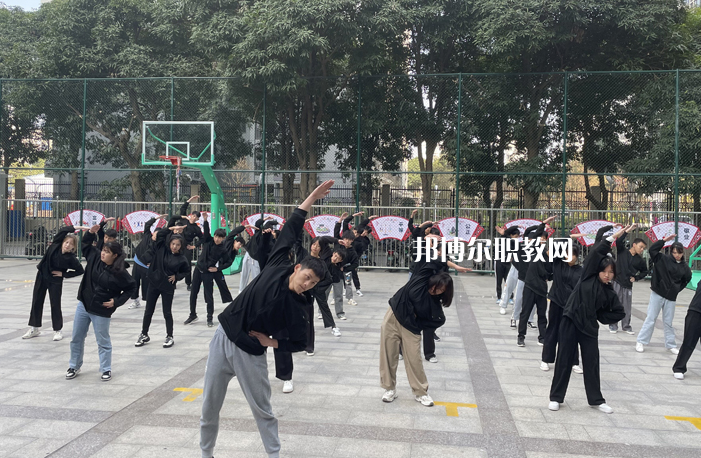 廣西機電工業(yè)學(xué)校怎么樣、好不好