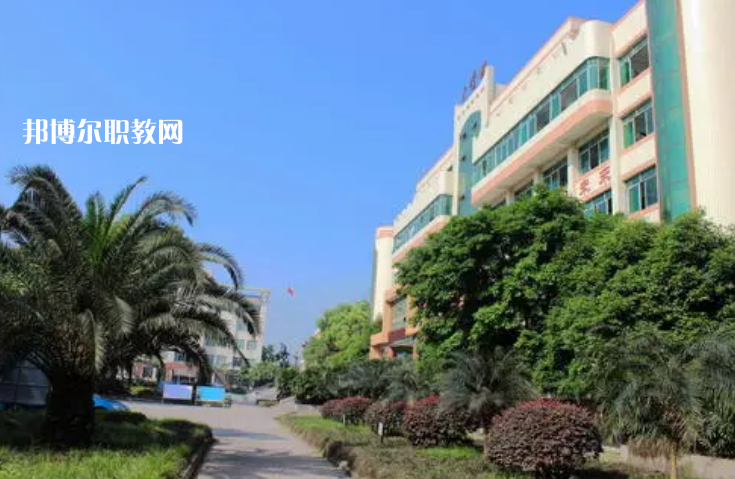 昆明西山區(qū)職業(yè)高級中學(xué)2022年學(xué)費、收費多少