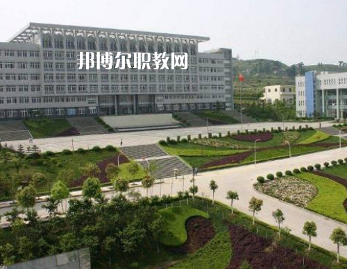 重慶萬(wàn)州三峽服裝藝術(shù)學(xué)校2022年報(bào)名條件、招生要求、招生對(duì)象